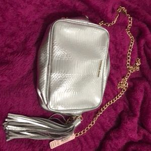 Victoria secret body cross